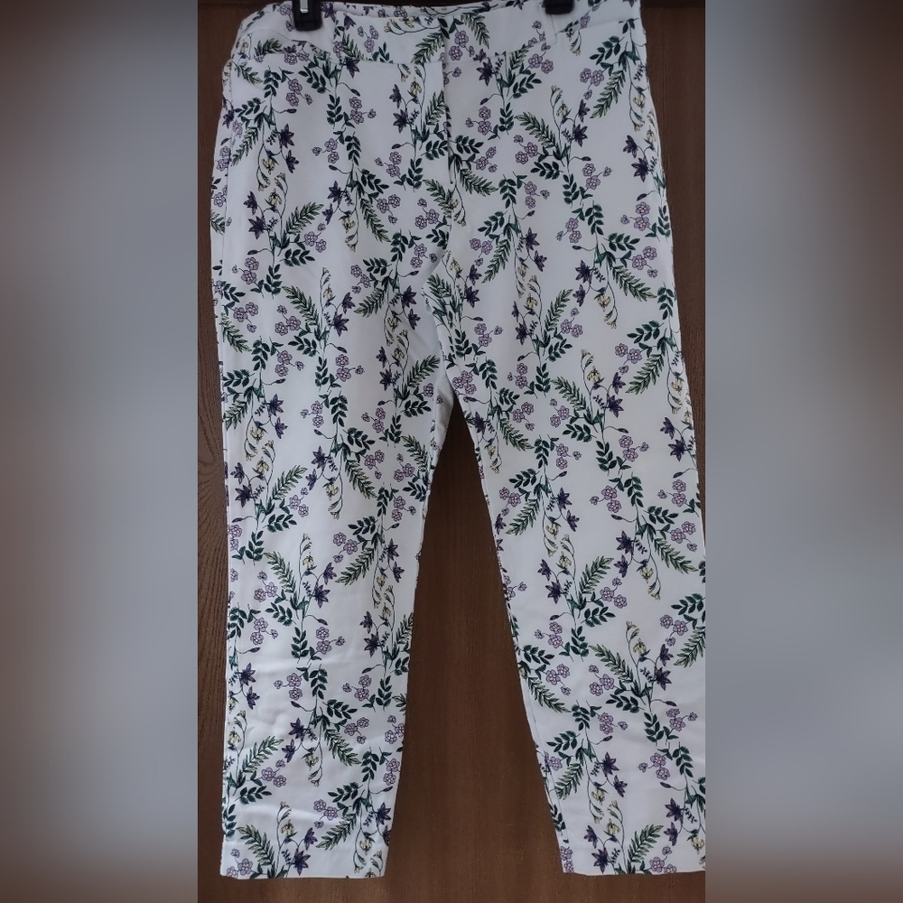 Liz Claiborne Floral Pants Size 14